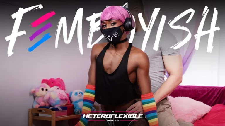 Femboy sensível é espancado através de meia arrastão rasgada- Rick Hard, Kai Taylor