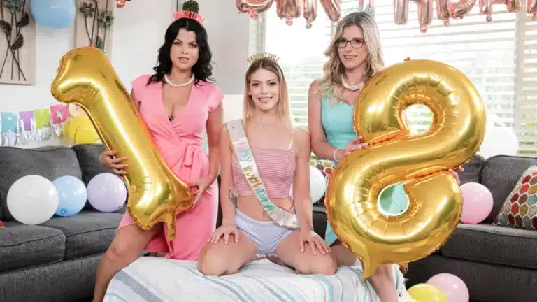 Nossa menina cresceu – Cory Chase, Leah Lee, Nadia White