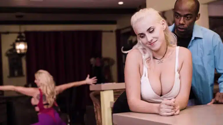 ¡Ela é mais cheinha que a madrasta! – Chris Cock, Indica Monroe